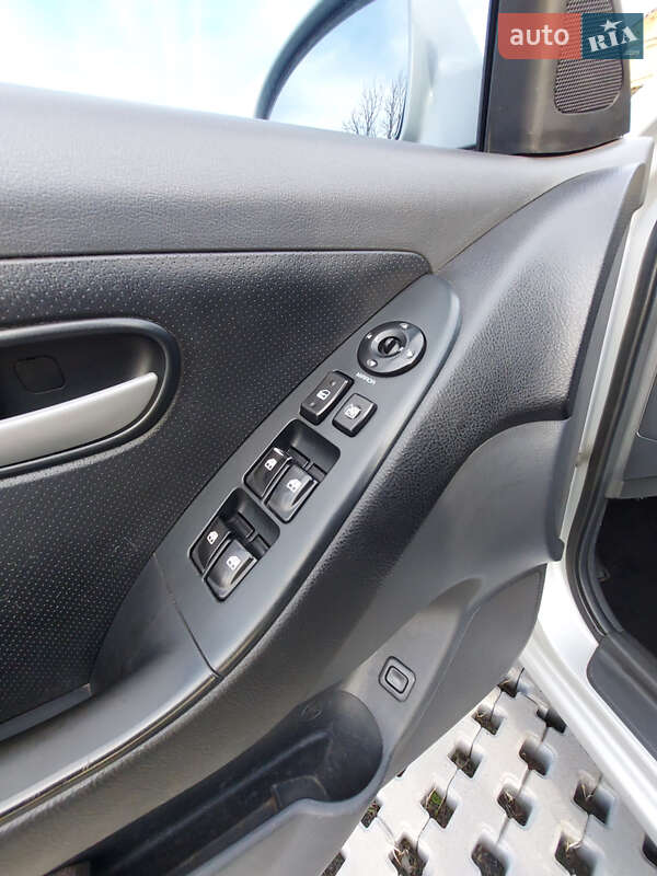 Седан Hyundai Elantra 2007 в Тульчине