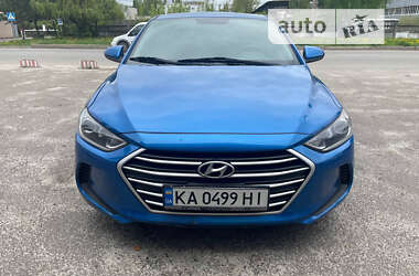 Седан Hyundai Elantra 2017 в Пирятині