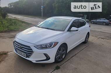 Седан Hyundai Elantra 2017 в Черноморске