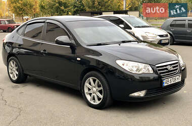 Седан Hyundai Elantra 2008 в Киеве