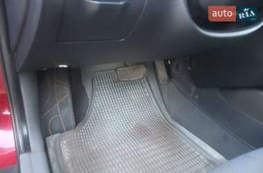 Хэтчбек Hyundai Elantra 2006 в Кривом Роге