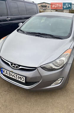 Седан Hyundai Elantra 2013 в Черкасах