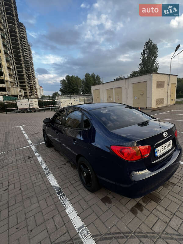 Седан Hyundai Elantra 2008 в Кагарлыке