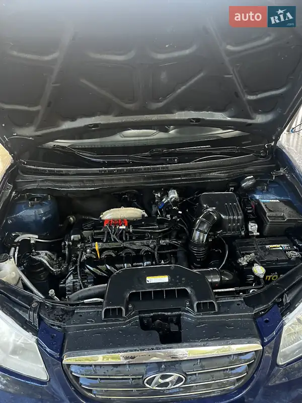 Седан Hyundai Elantra 2008 в 