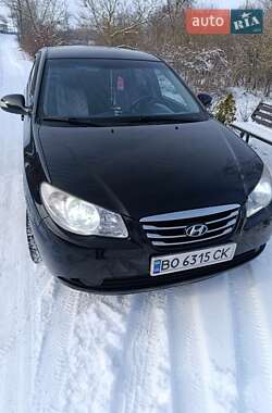 Седан Hyundai Elantra 2010 в Тернополе