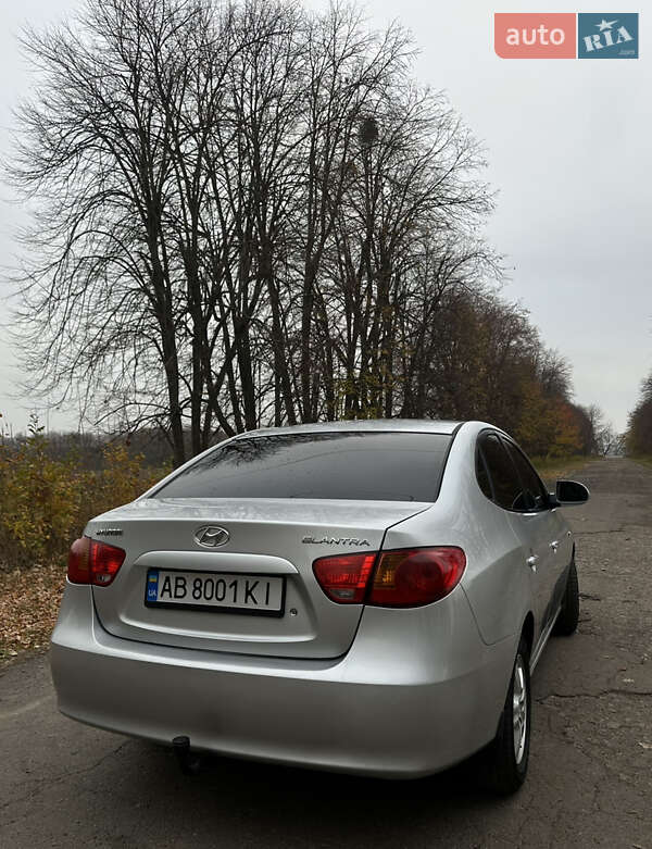 Седан Hyundai Elantra 2007 в Тульчине