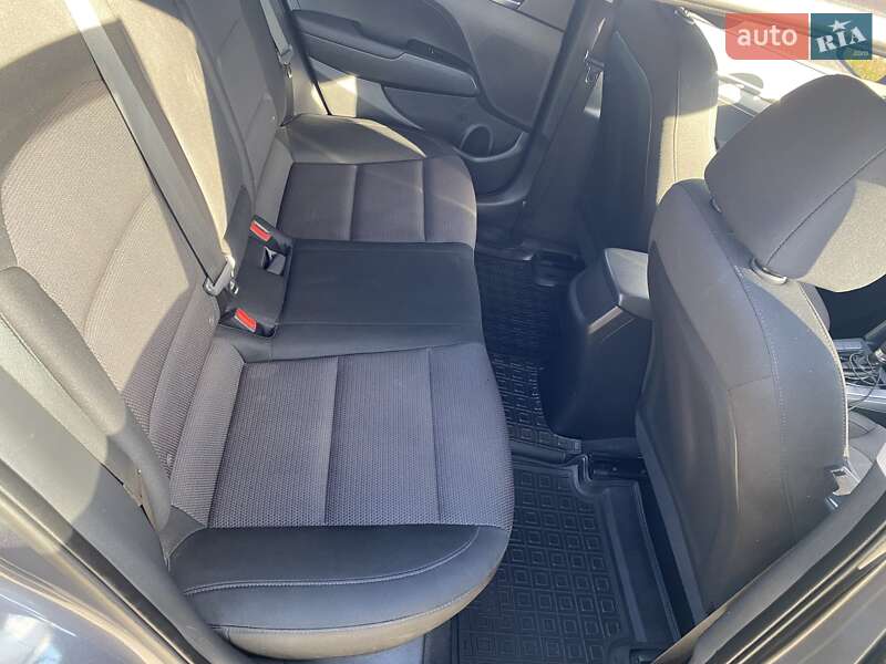 Седан Hyundai Elantra 2019 в Полтаві