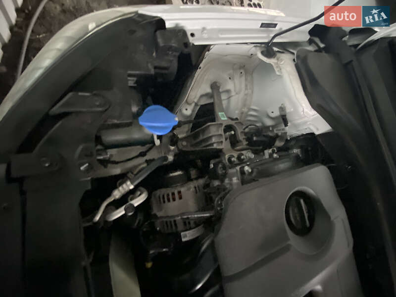 Седан Hyundai Elantra 2018 в Кривом Роге