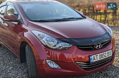 Седан Hyundai Elantra 2011 в Рожнове