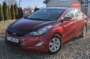 Седан Hyundai Elantra 2011 в Рожнове