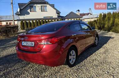 Седан Hyundai Elantra 2011 в Рожнове