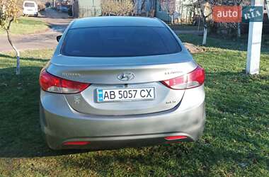 Седан Hyundai Elantra 2011 в Ямполе