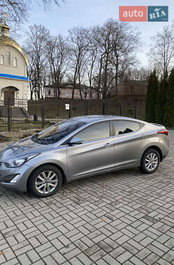 Седан Hyundai Elantra 2014 в Прилуках