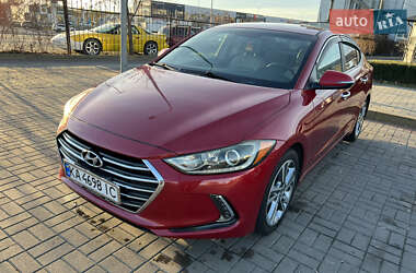 Седан Hyundai Elantra 2016 в Києві