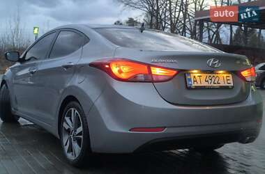 Седан Hyundai Elantra 2015 в Богородчанах