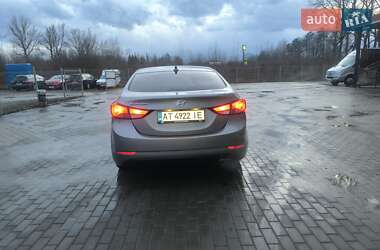 Седан Hyundai Elantra 2015 в Богородчанах