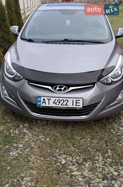 Седан Hyundai Elantra 2015 в Богородчанах