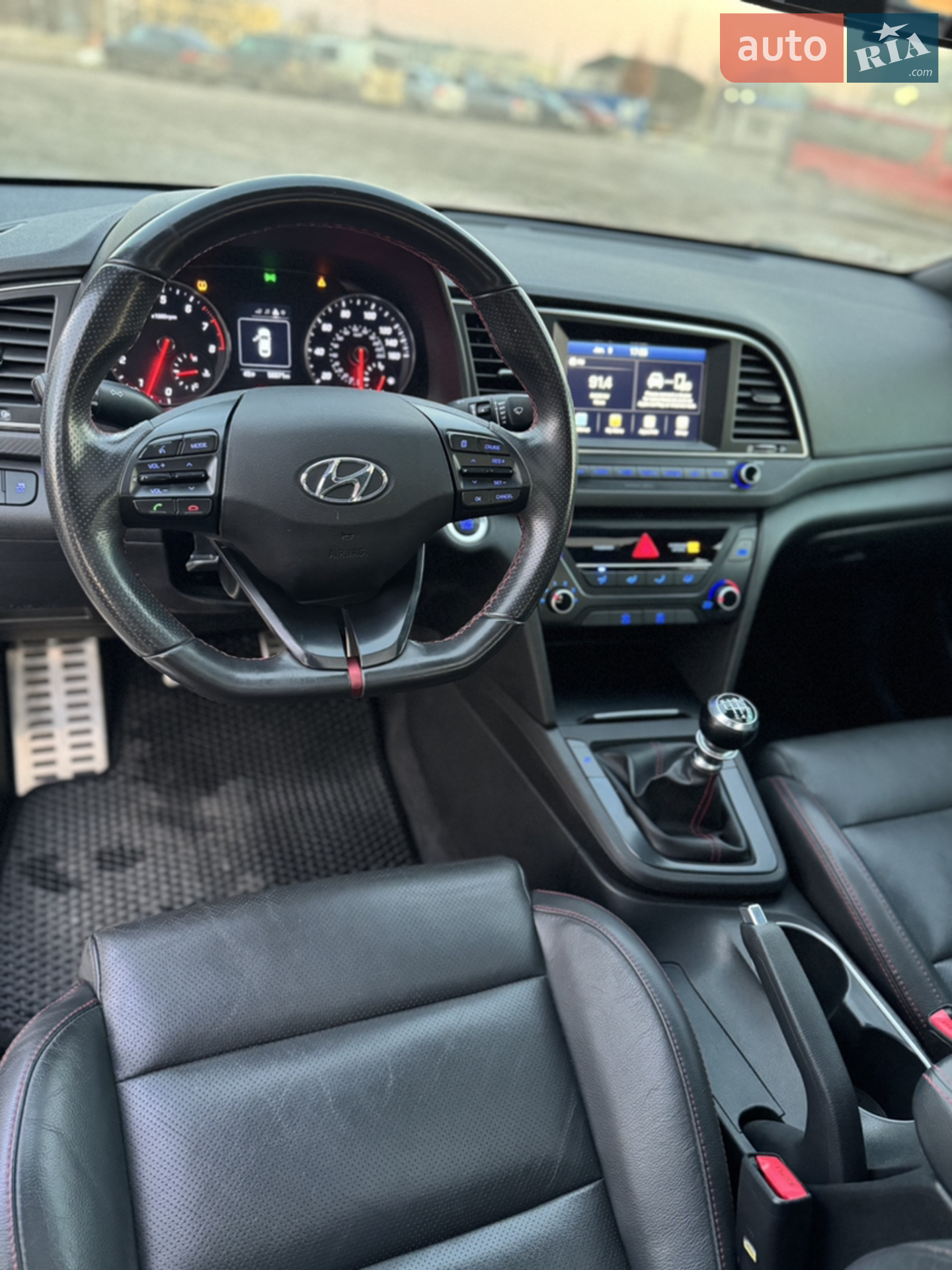 2017 Hyundai Elantra - мініатюра 21