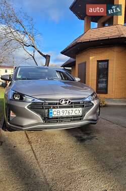 Седан Hyundai Elantra 2020 в Чернігові