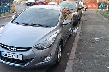 Седан Hyundai Elantra 2012 в Києві