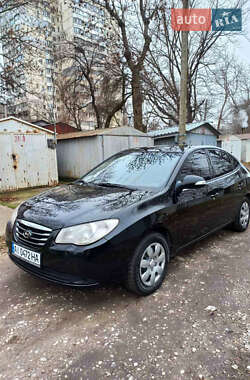 Седан Hyundai Elantra 2010 в Одесі