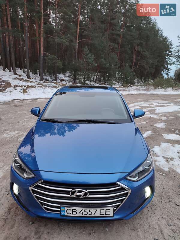 Седан Hyundai Elantra 2016 в 
