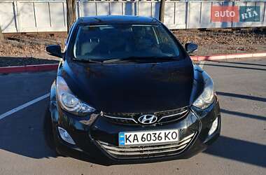 Седан Hyundai Elantra 2013 в Ірпені