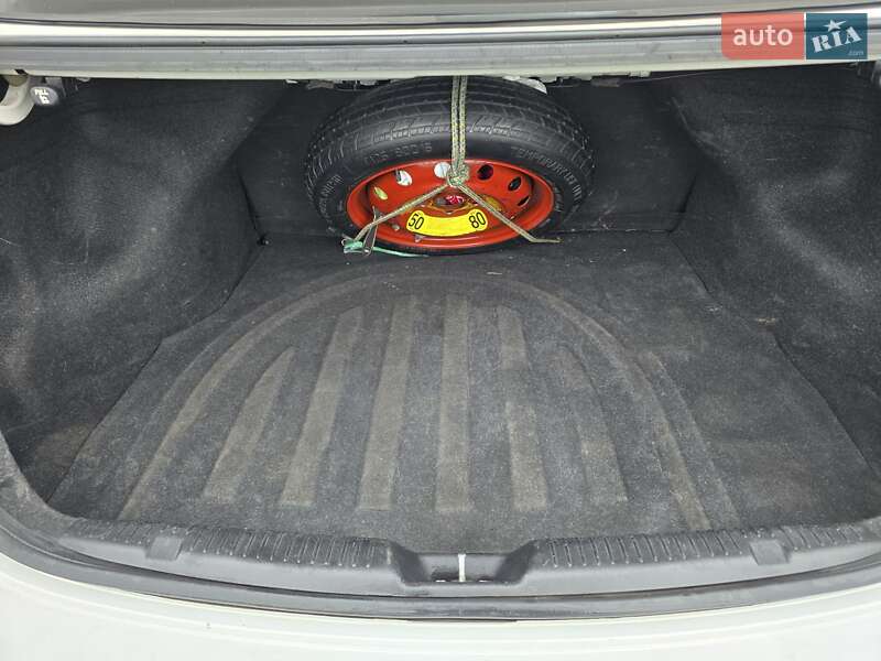 Седан Hyundai Elantra 2013 в Киеве