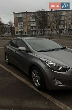 Седан Hyundai Elantra 2012 в Кривом Роге