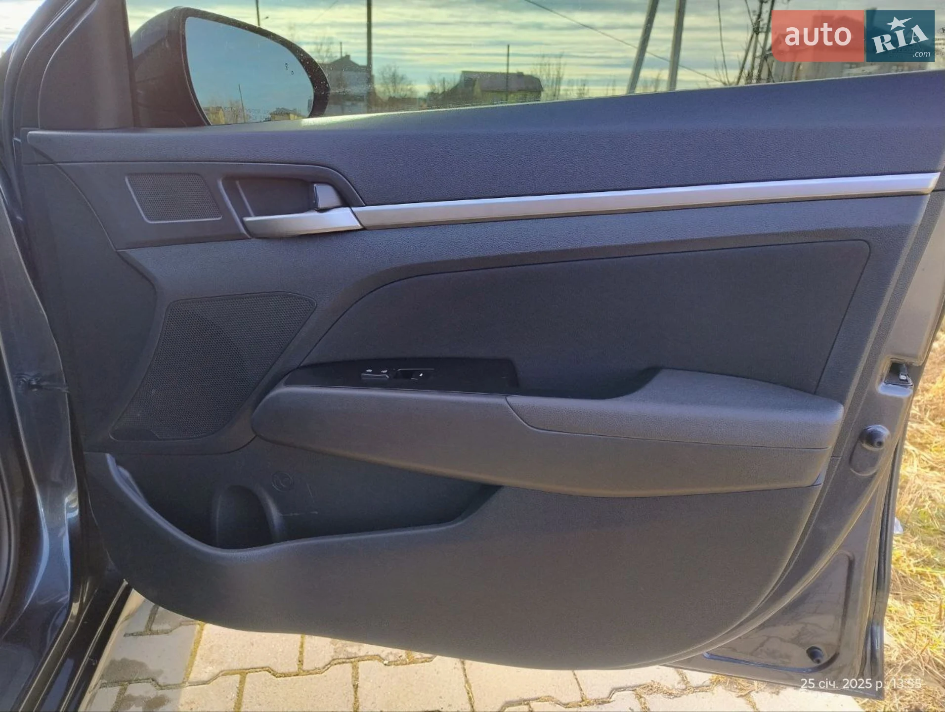 2020 Hyundai Elantra - мініатюра 40