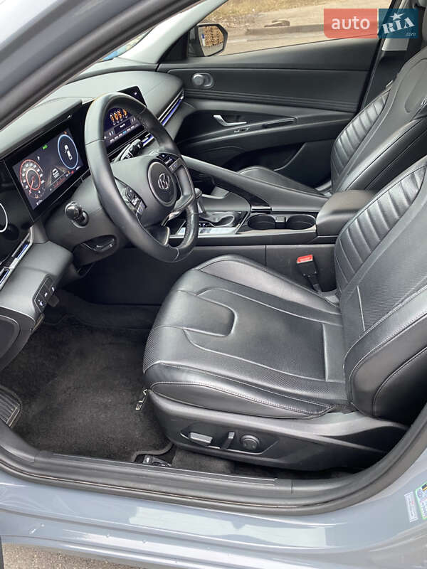 Седан Hyundai Elantra 2021 в Києві