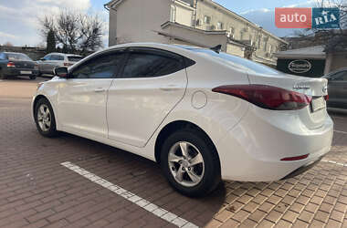 Седан Hyundai Elantra 2014 в Прилуках