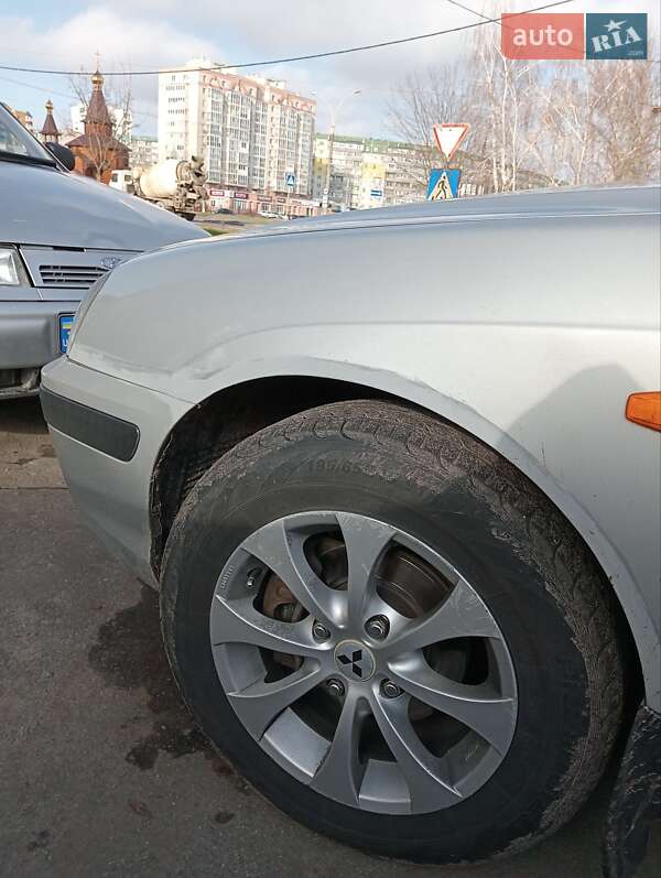 Седан Hyundai Elantra 2006 в Сумах