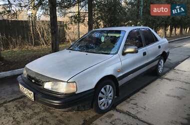 Седан Hyundai Elantra 1992 в Надвірній