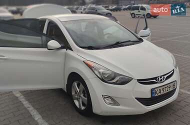 Седан Hyundai Elantra 2013 в Києві