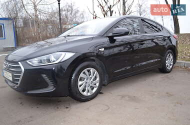 Седан Hyundai Elantra 2018 в 