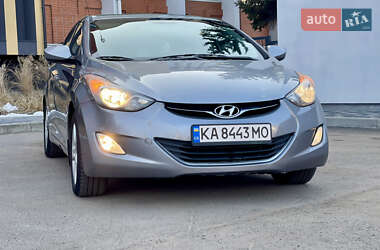 Седан Hyundai Elantra 2013 в Черкасах