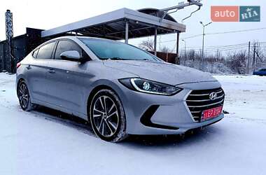 Седан Hyundai Elantra 2018 в Полтаве