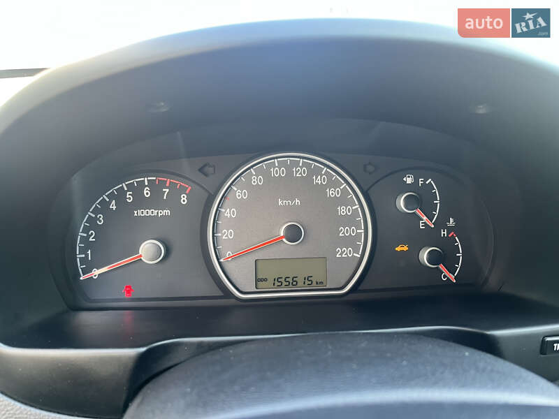 Седан Hyundai Elantra 2008 в Луцке