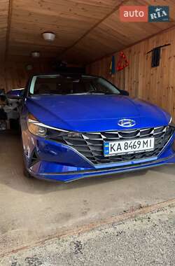 Седан Hyundai Elantra 2020 в Киеве