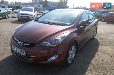 Седан Hyundai Elantra 2012 в Черкасах