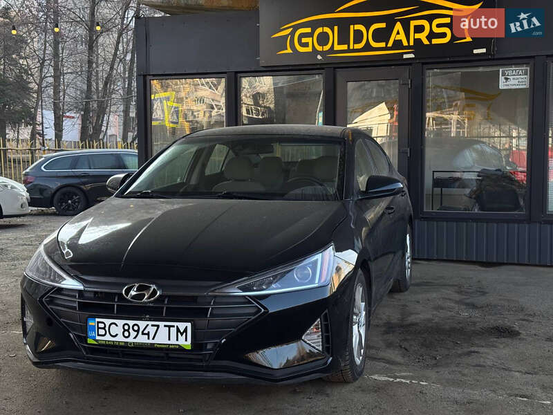 Седан Hyundai Elantra 2020 в Львове