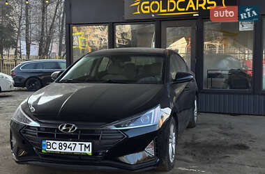 Седан Hyundai Elantra 2020 в Львове