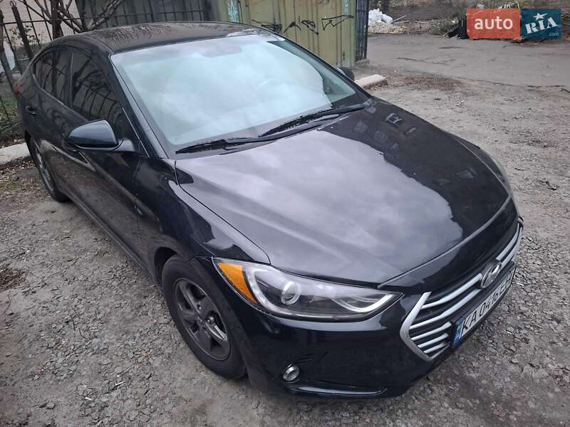 Hyundai Elantra 2016