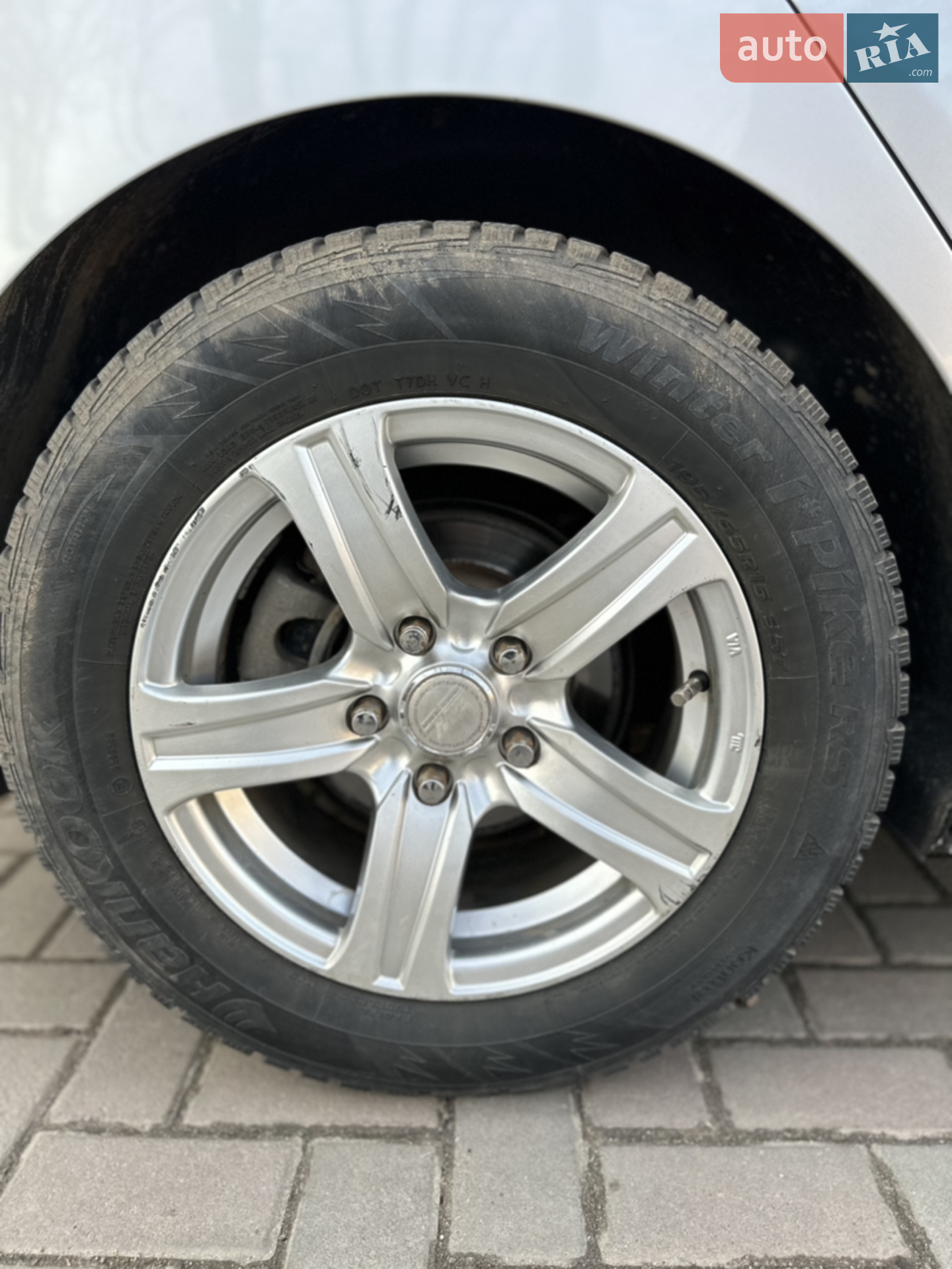 2013 Hyundai Elantra - мініатюра 12