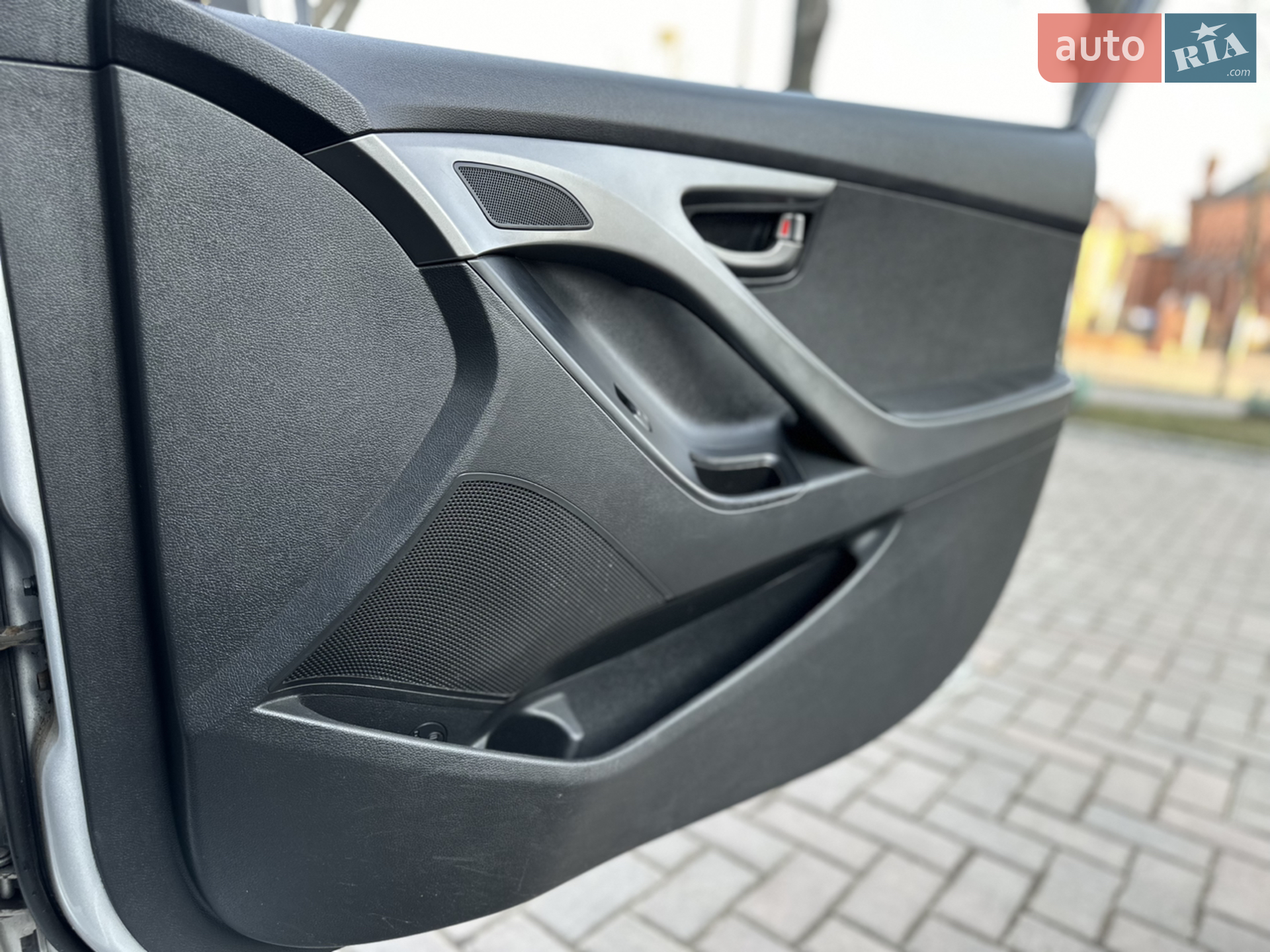 2013 Hyundai Elantra - мініатюра 27