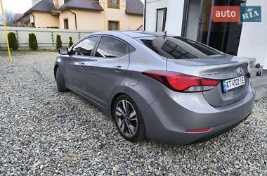 Седан Hyundai Elantra 2015 в 