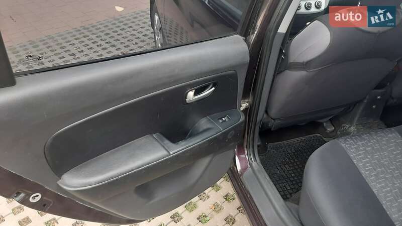 Седан Hyundai Elantra 2008 в Броварах
