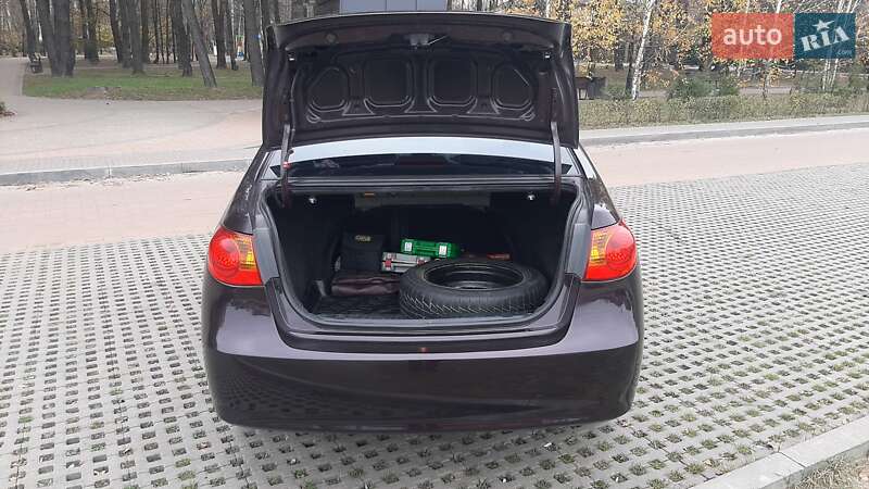 Седан Hyundai Elantra 2008 в Броварах