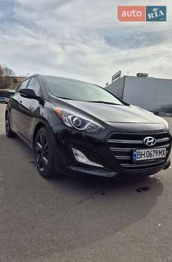 Хэтчбек Hyundai Elantra 2016 в Одессе